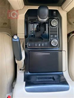 تۆیۆتا لاند کروزەر